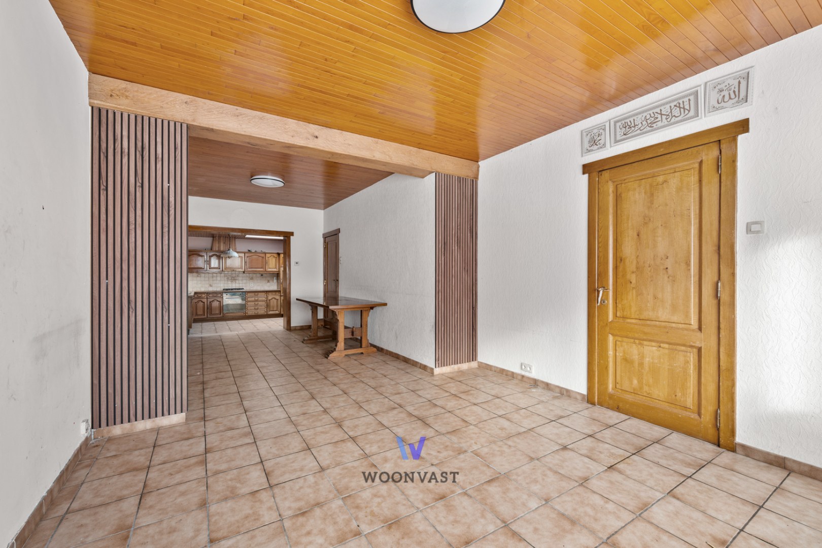 Ruime woning met aangrenzend bouwperceel - foto 2