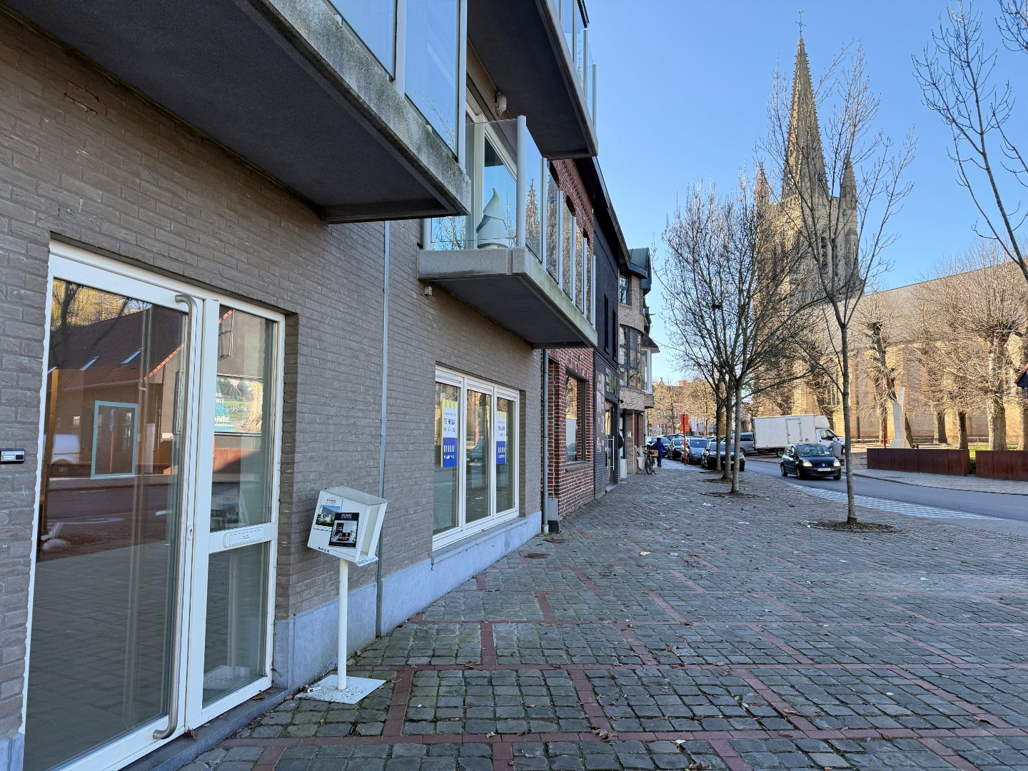 Moderne kantoorruimte in Rumbeke! - foto 1