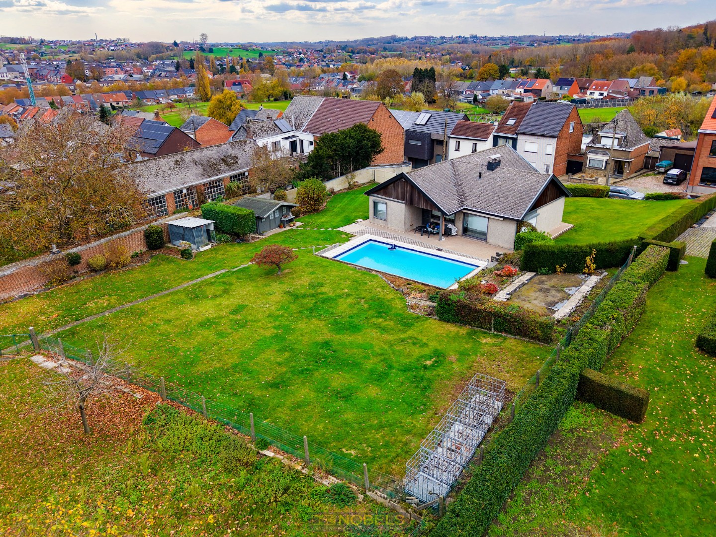 Te koop, landelijke villa met weide/boomgaard op 2.521m² te Brakel - foto 1