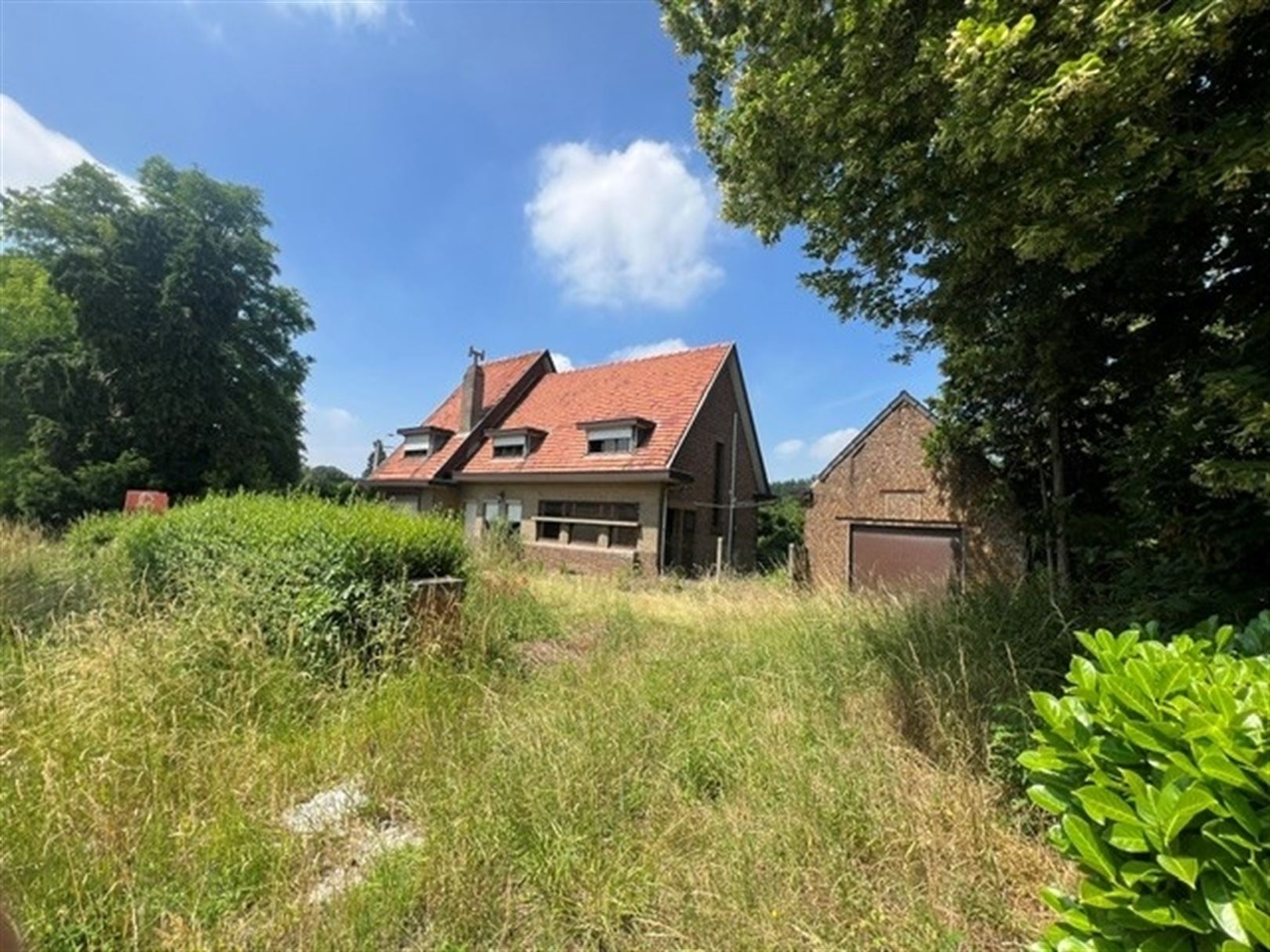 Bouwgrond op 2091 m2 - foto 3