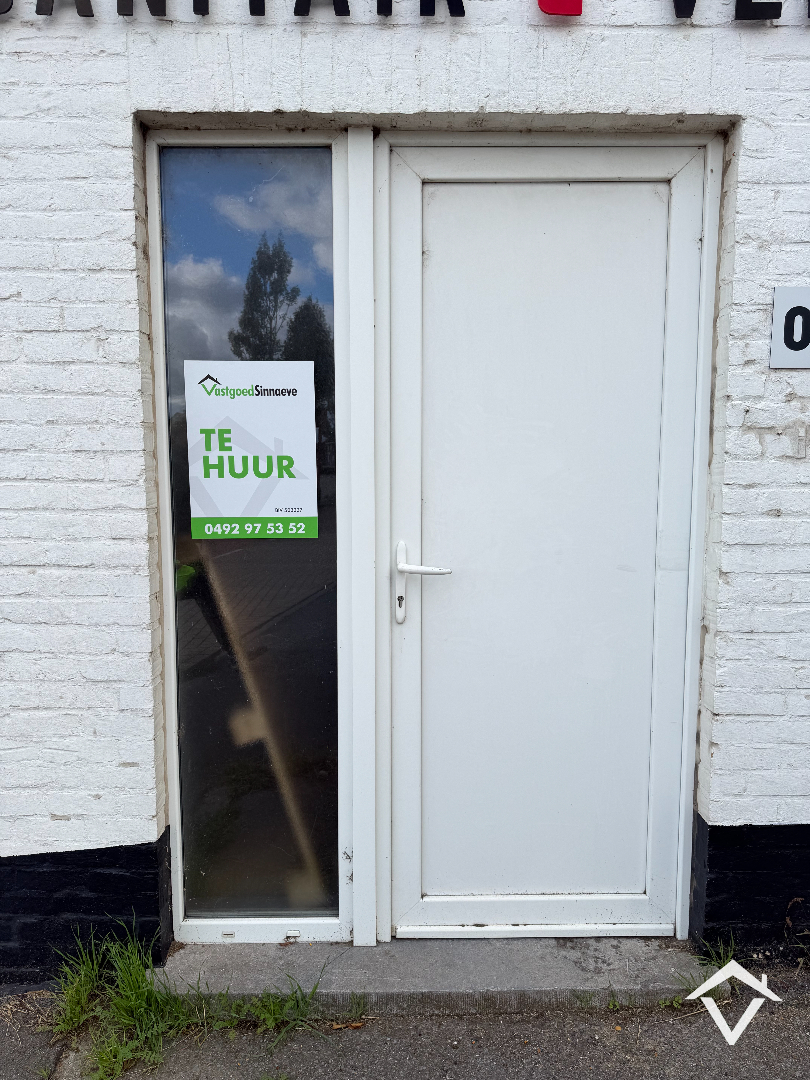 Commercial for rent in Kortemark - photo 2