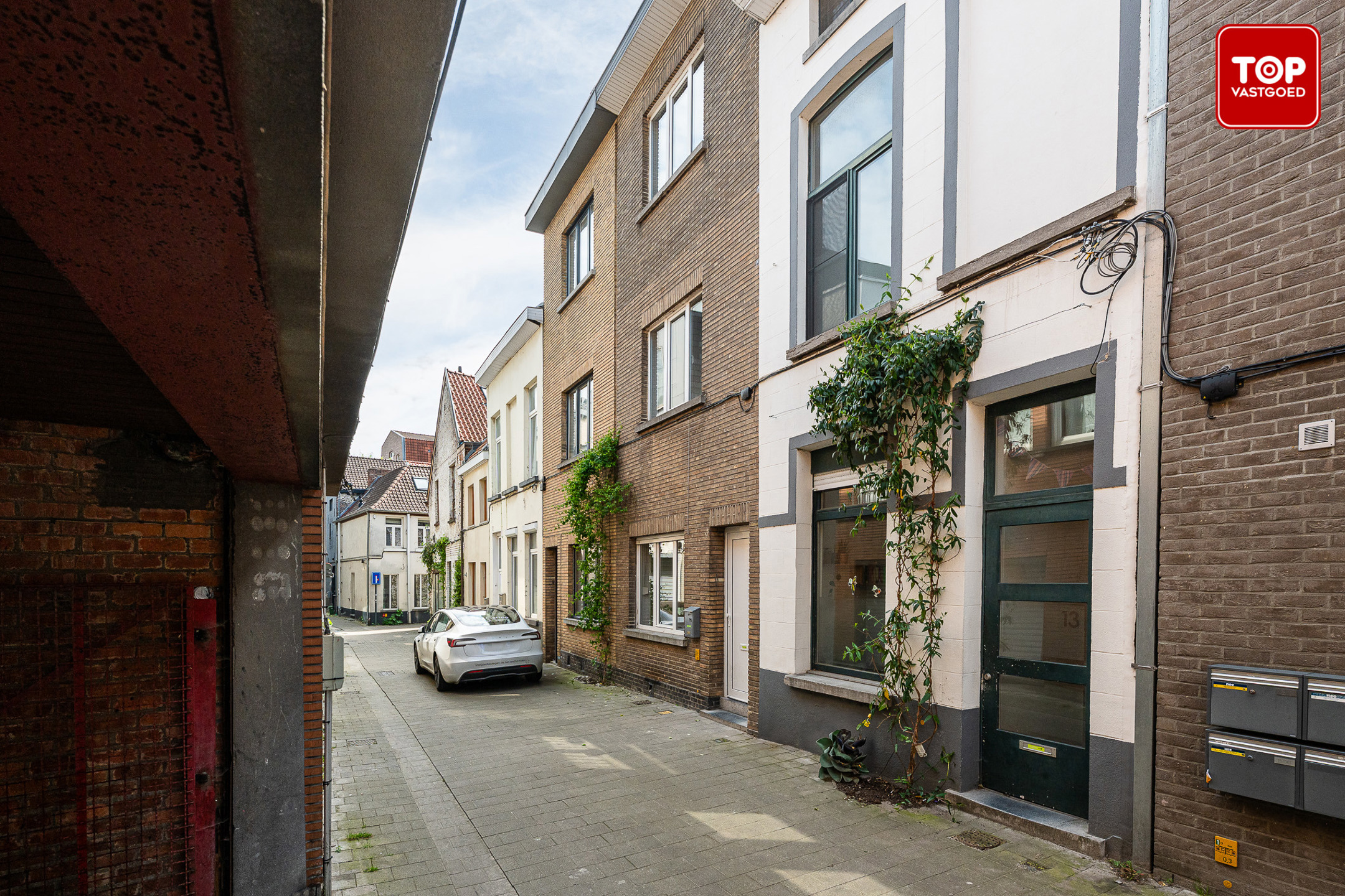 House for sale in Ghent with 4 bedrooms - photo 1