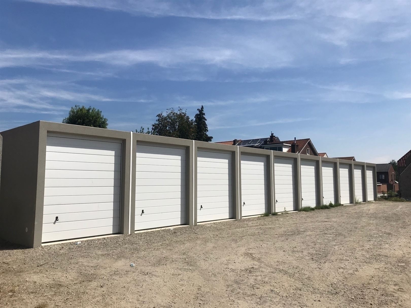 Garagebox te huur centraal gelegen in Boom! - foto 4