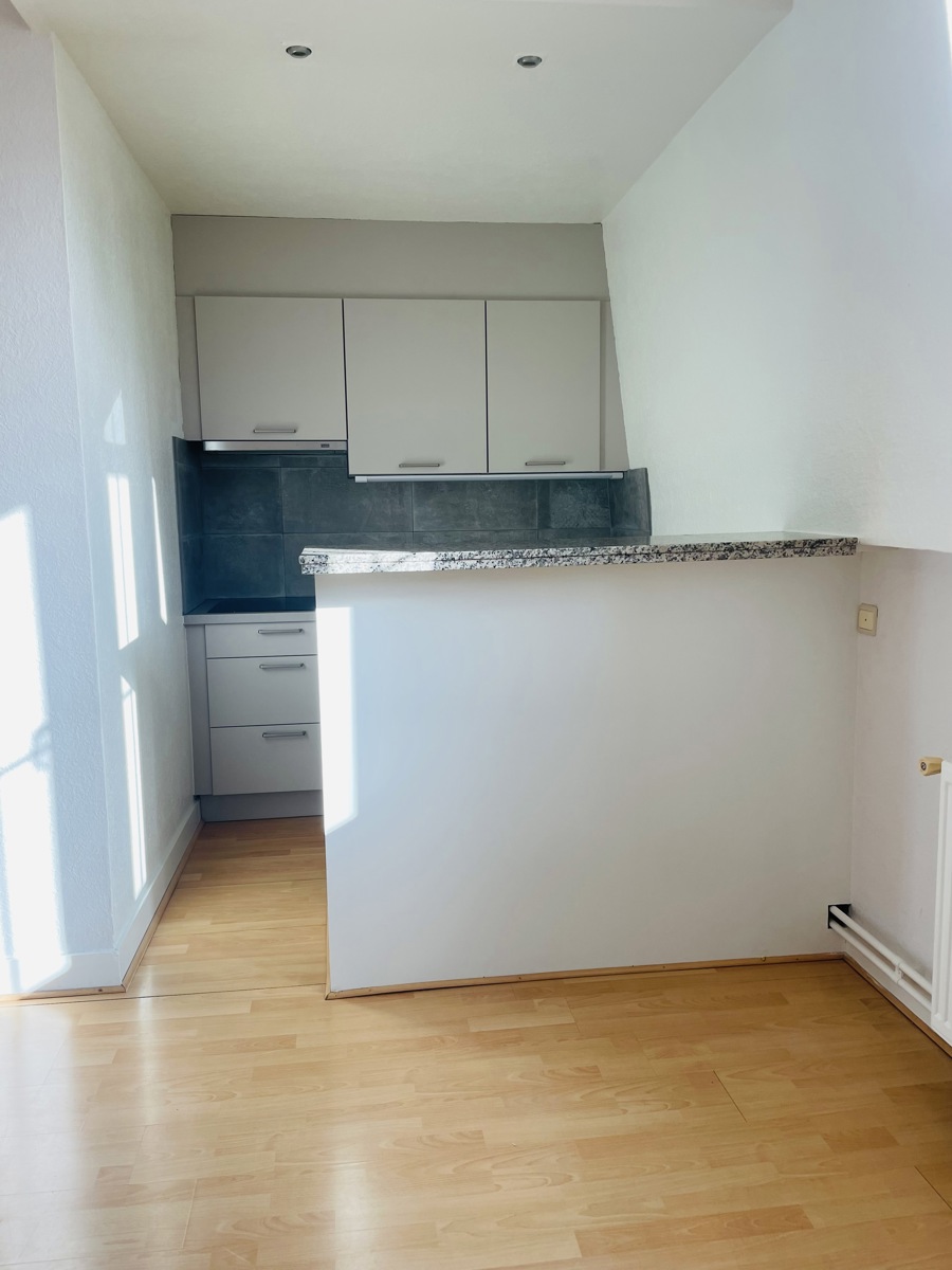 Te huur: volledig gerenoveerde studio te Aalst! - foto 5