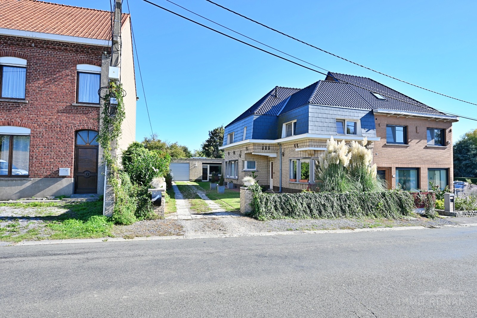 Ruime woning met 4 slaapkamers te Mont-de-l'Enclus! - foto 1