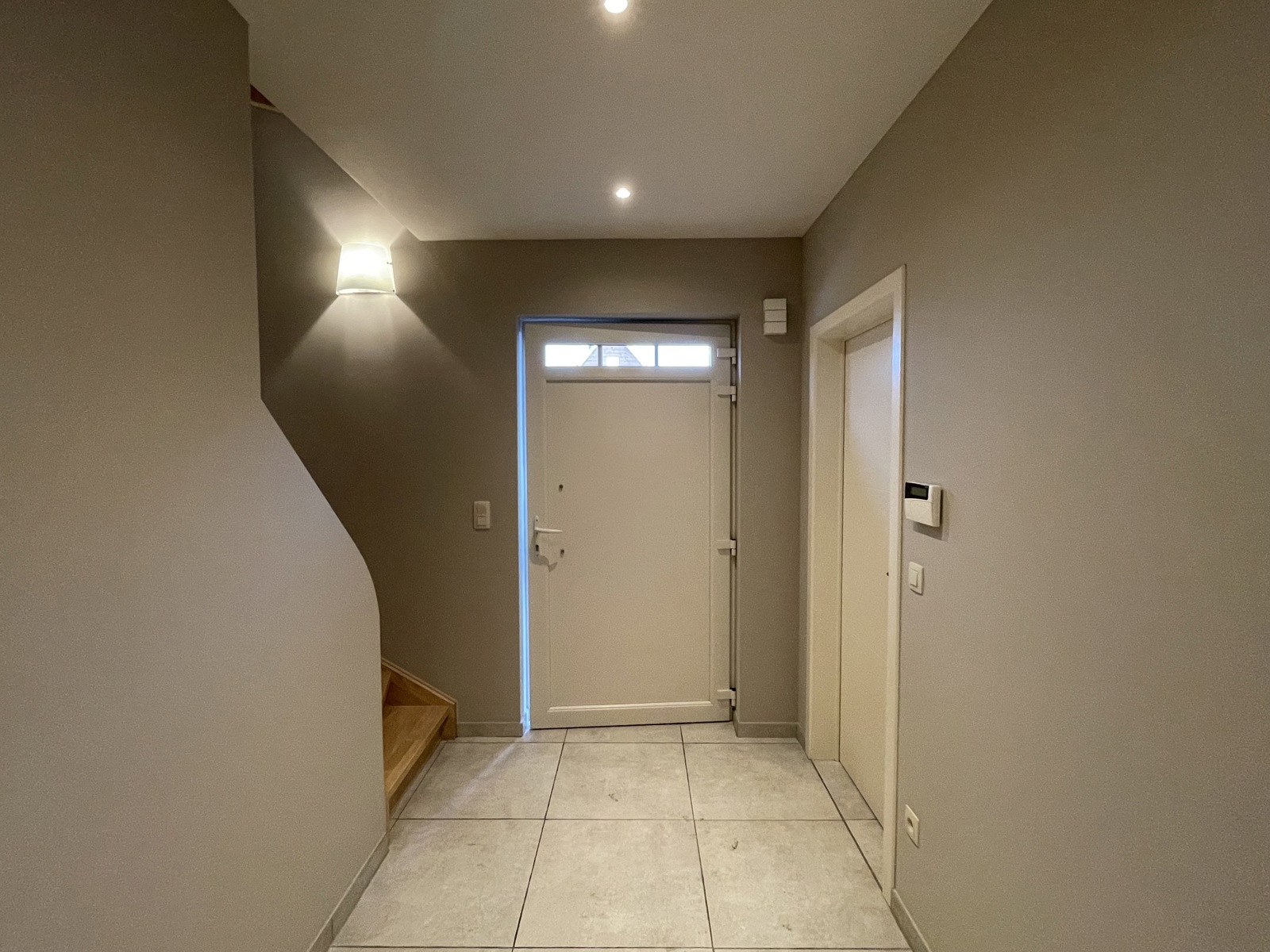 Woning met polyvalente ruimte en 4 slaapkamers - foto 2