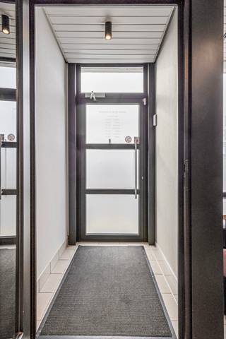 Voor meer info of een bezoek, mail naar matthias@colorcasa.be!Horeca zaak te Huur. Deze zaak is gelegen in de dorpskern van Wolvertem met voldoende...