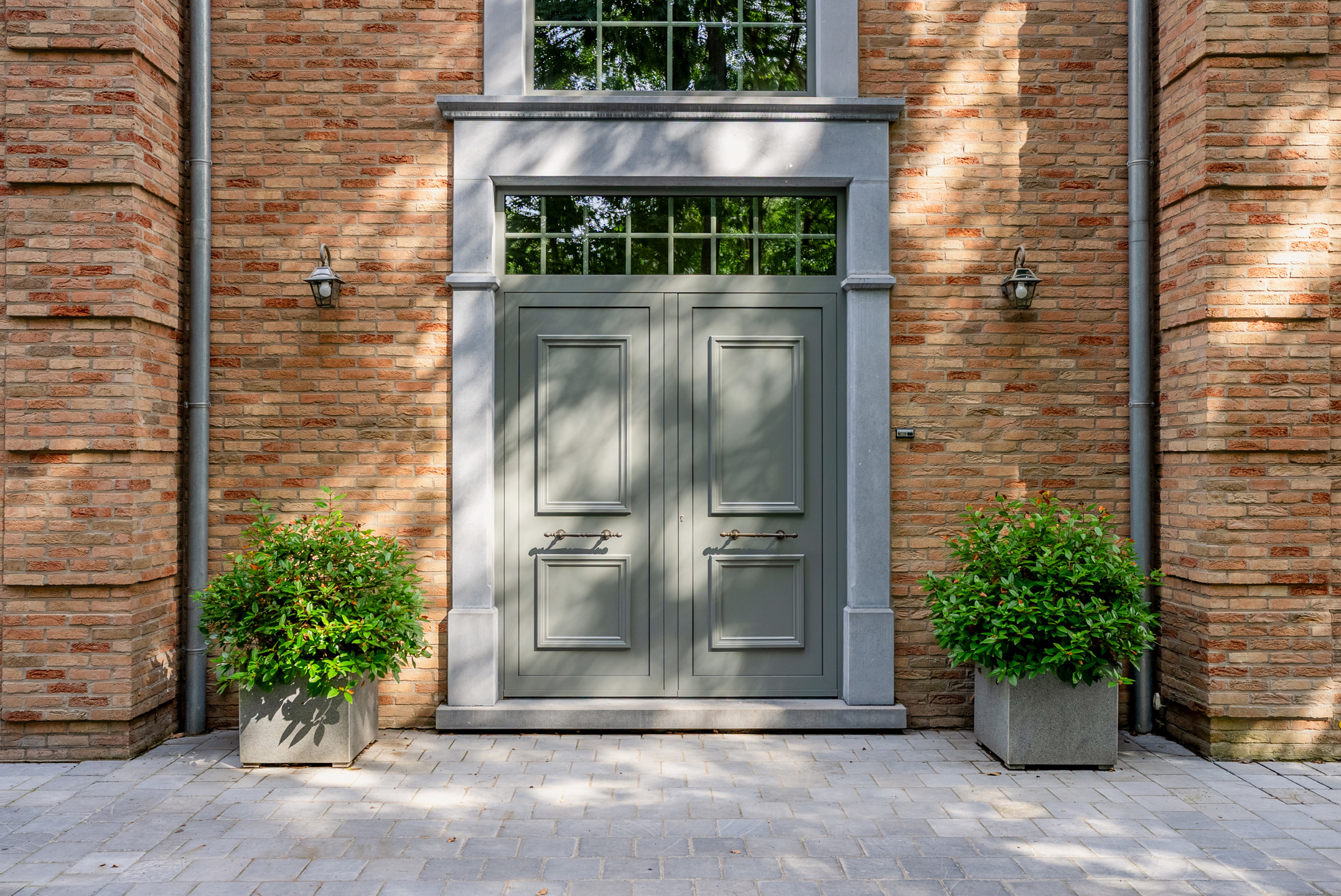 Prestigieuze villa met afzonderlijke woonunit en royale tuin nabij de Kalmthoutse Heide - foto 4