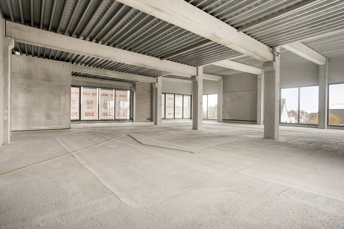 Nieuwbouwkantoor van ca. 325m² op commerciële ligging - foto 3