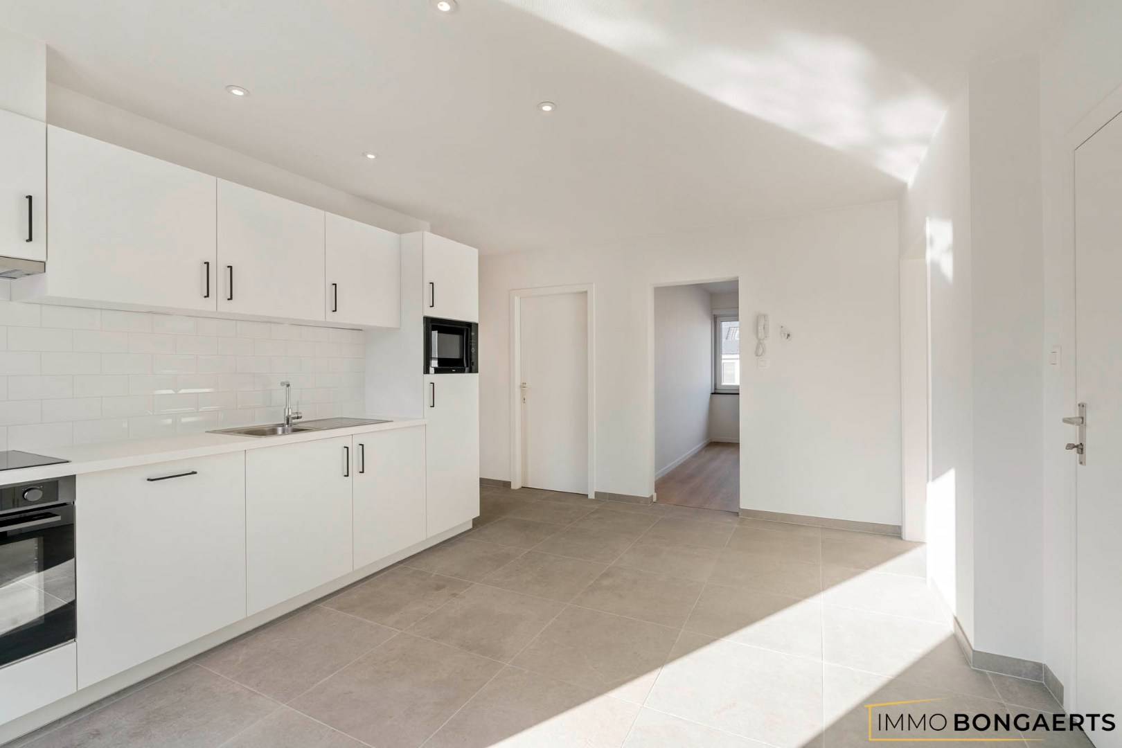 Appartement met 2 slaapkamers - foto 3