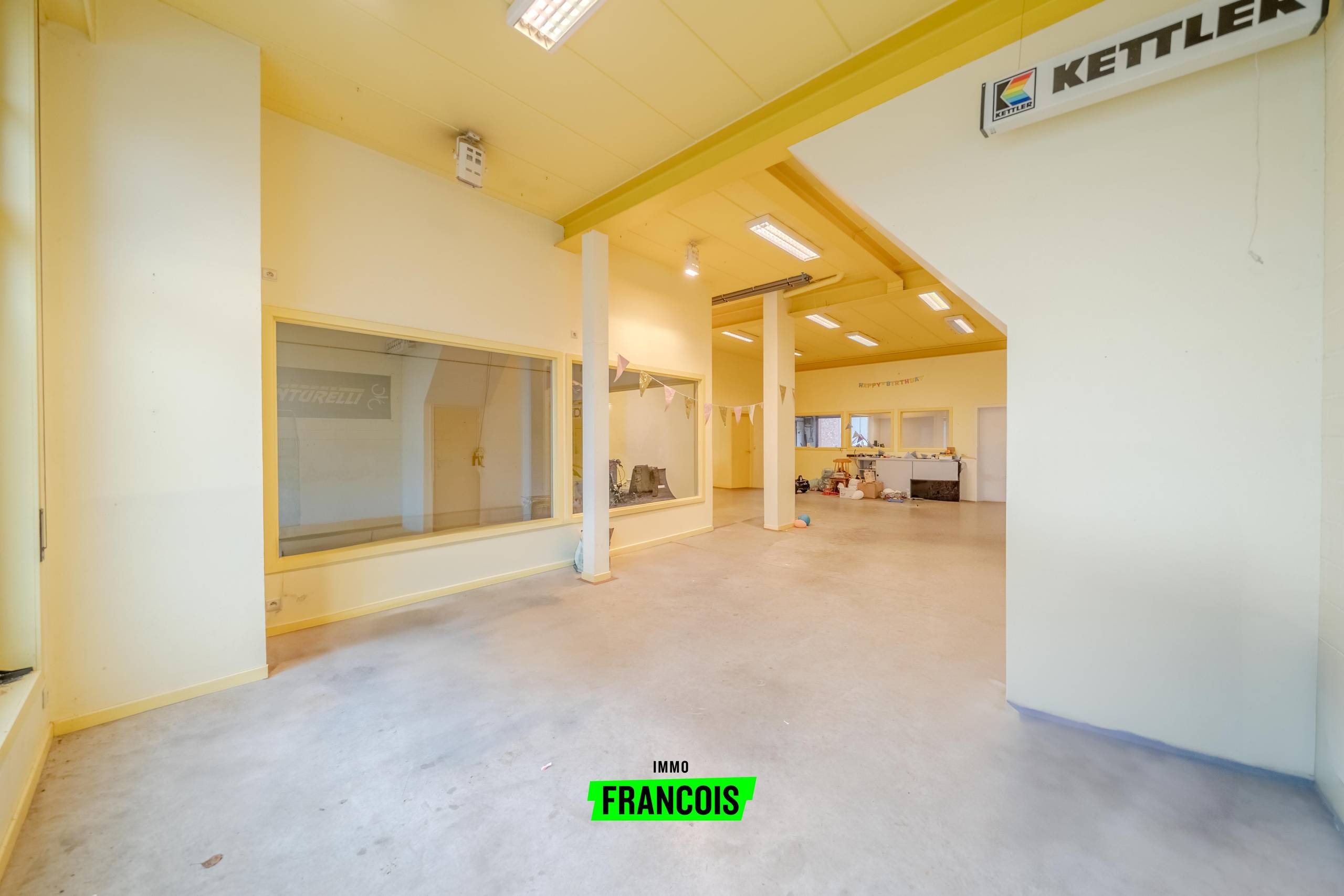 Instapklare woonst met veel opslagruimte in Alveringem - foto 2