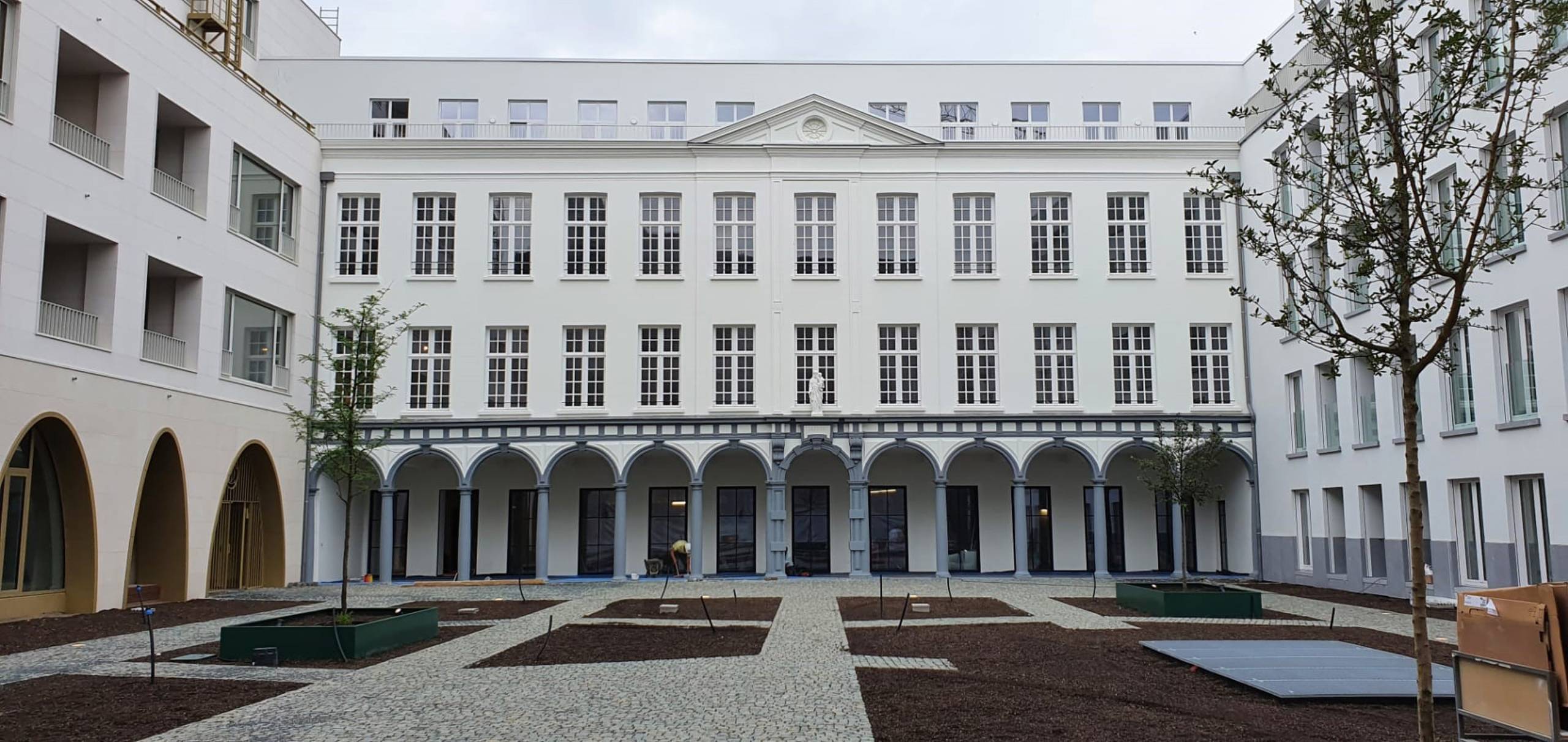 Prachtig instapklaar kantoor  800m² in een historisch pand "De Dams" - foto 1