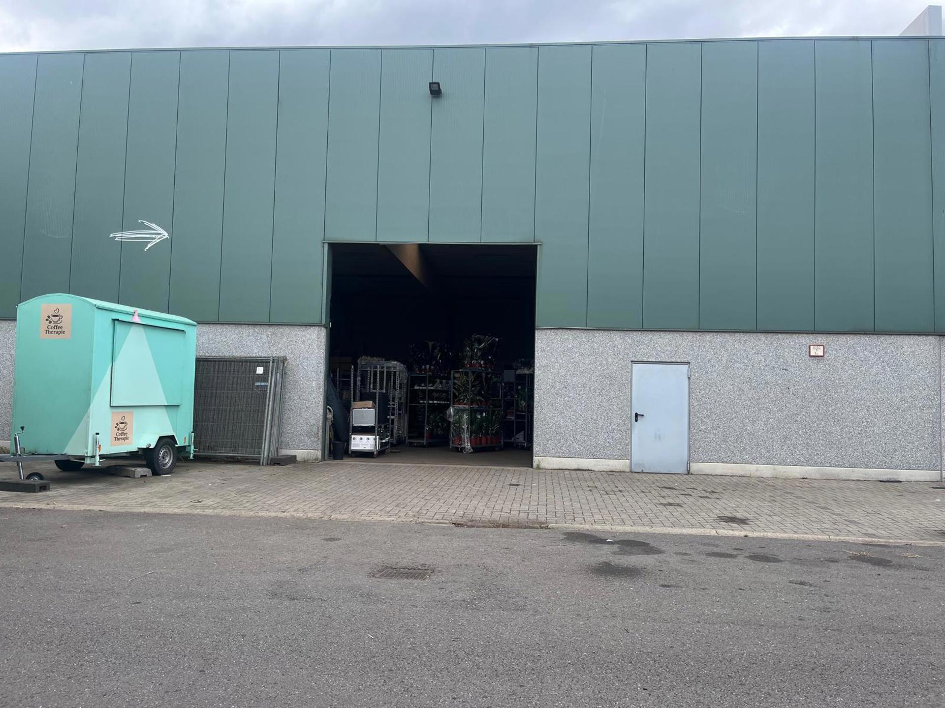 Commercial for rent in Wommelgem