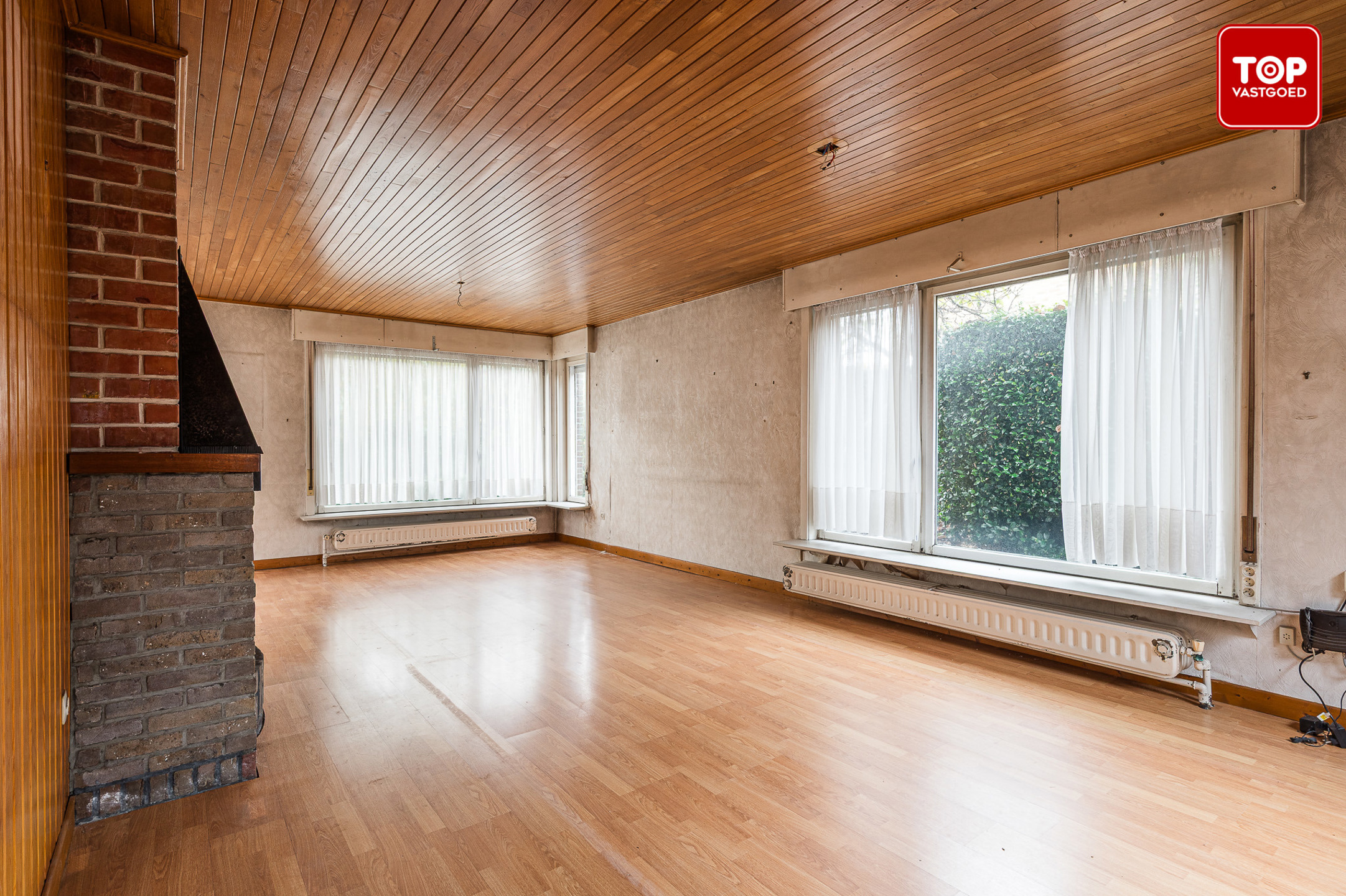 Te renoveren alleenstaande woning met 4 Slaapkamers - foto 4