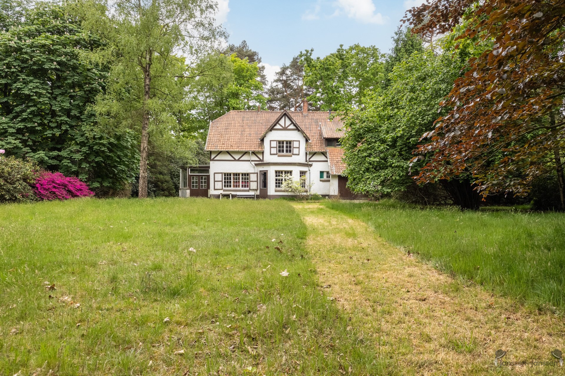 Karaktervolle cottage-villa op een royaal perceel van 8.603 m² in Kapellenbos. - foto 3
