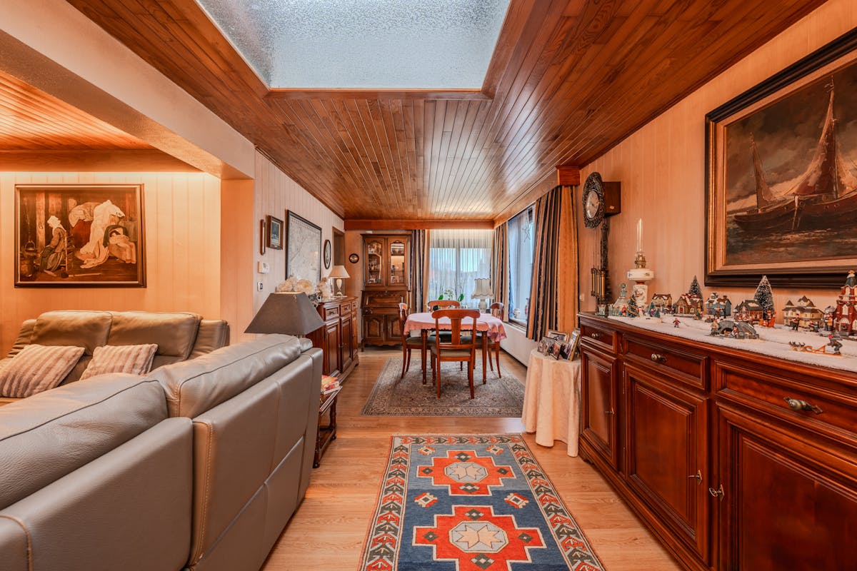 Te renoveren woning met 3 slaapkamers te koop! - foto 4