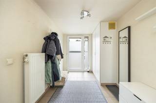 Deze ruimtelijke gezinswoning is gelegen in een rustige straat in Herent en biedt een aangename combinatie van comfort, ruimte en een...