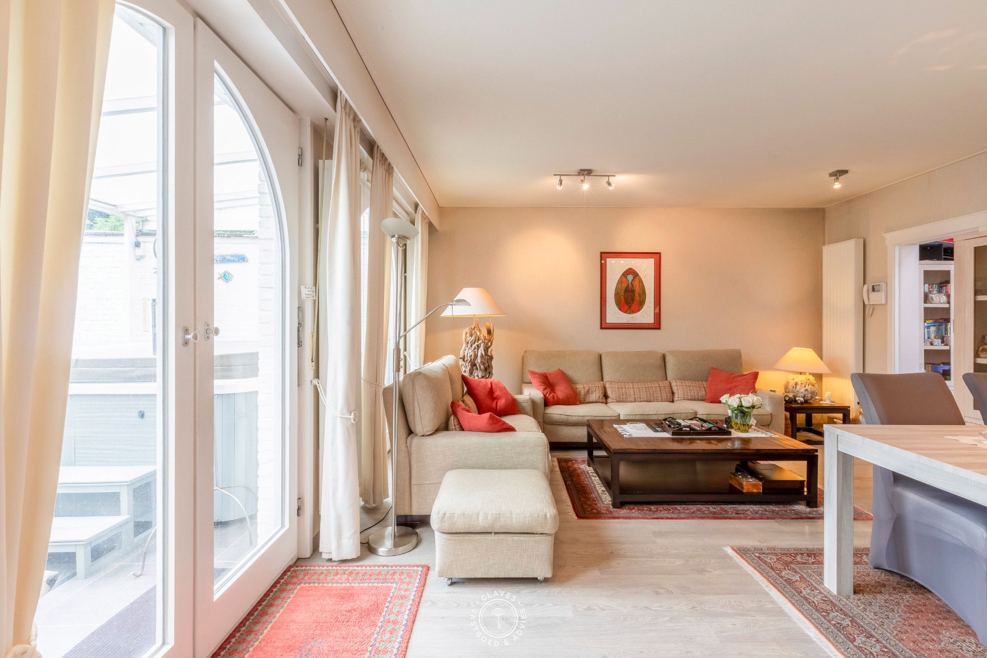 Opbrengsteigendom (ruime burgerwoning) bestaande uit 2 appartementen en garage - foto 3