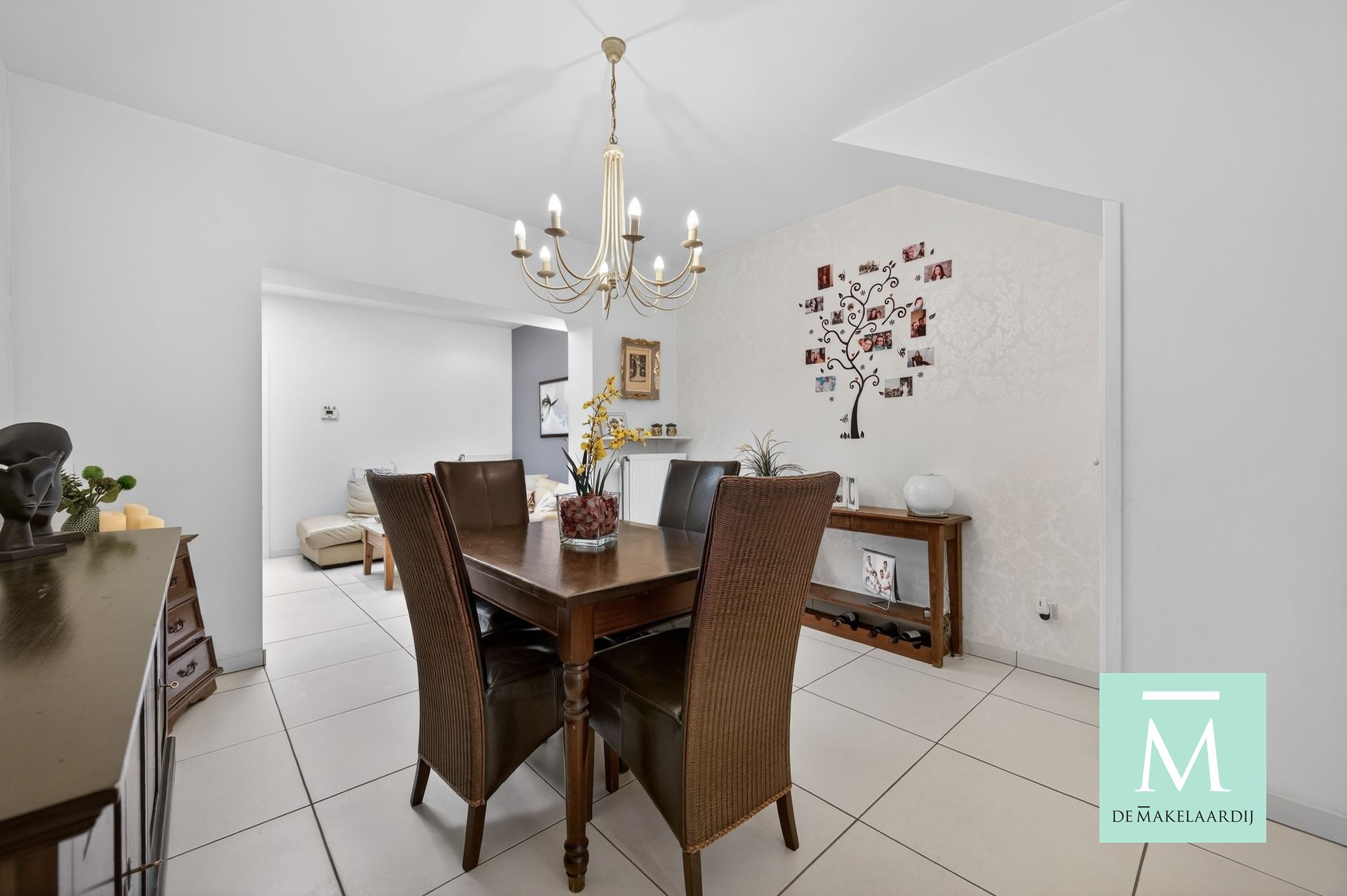 Instapklare woning met 3 slaapkamers en gezellig stadstuintje op toplocatie! - foto 4