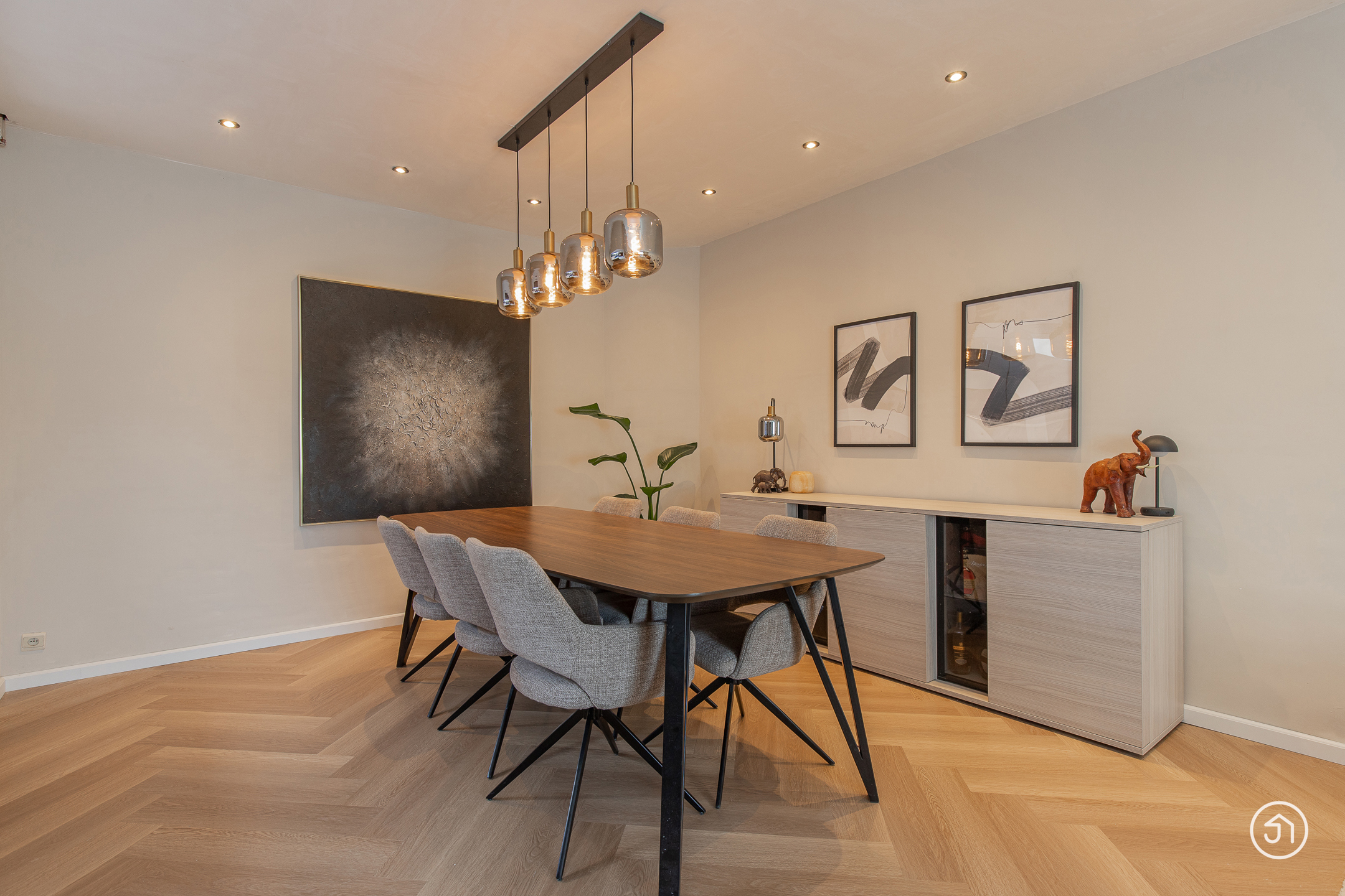 Gerenoveerde woning met garage - foto 4