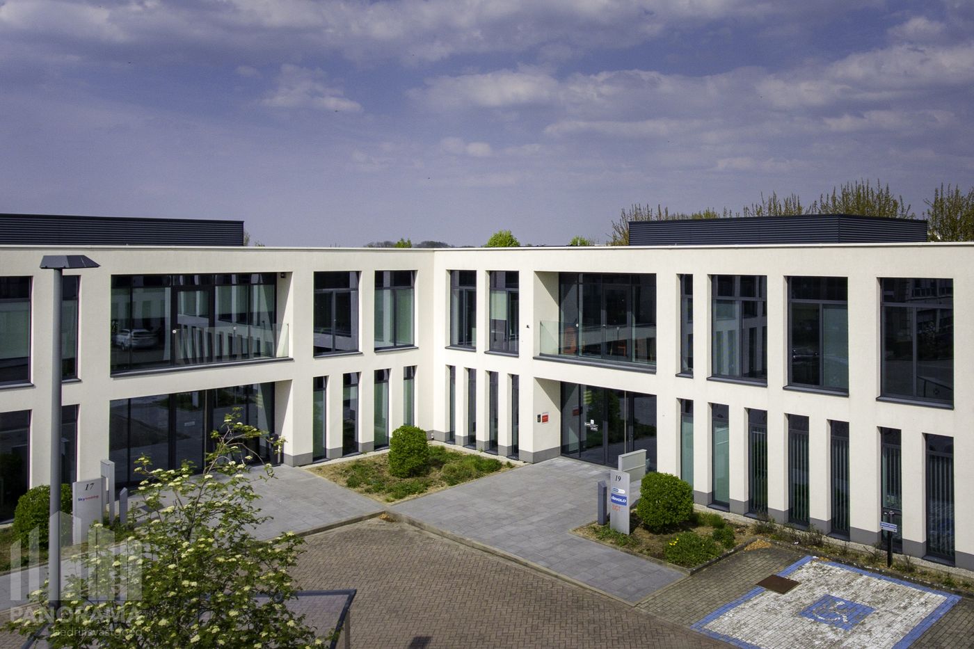 240 m² stylish offices near the Leuvense Steenweg - photo 1