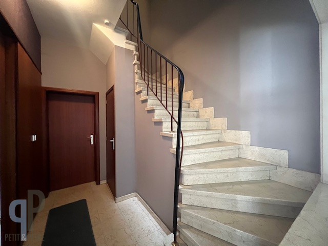 Opbrengsteigendom in hartje Zottegem - foto 5