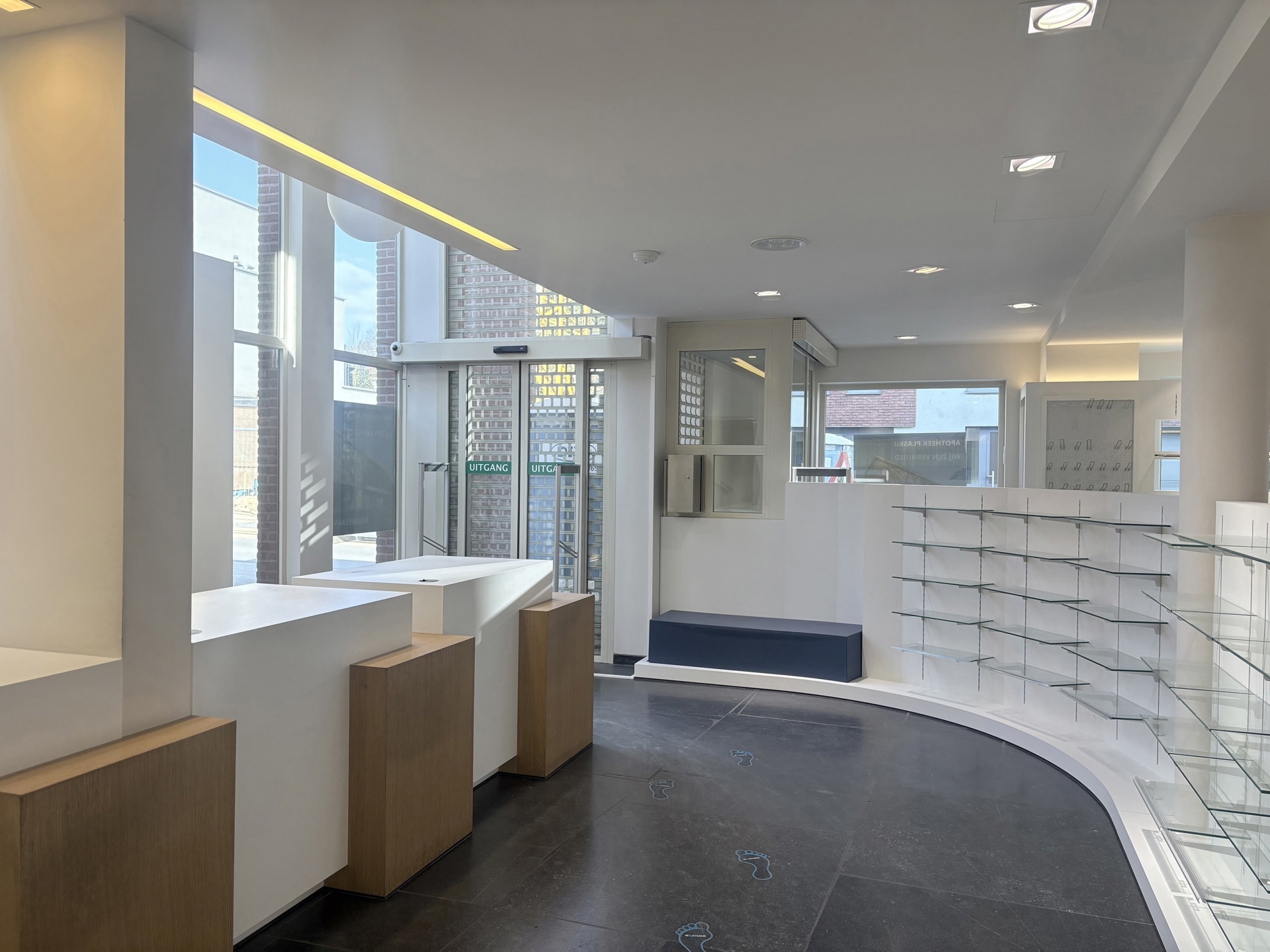 Commercial à louer à Meise - photo 4