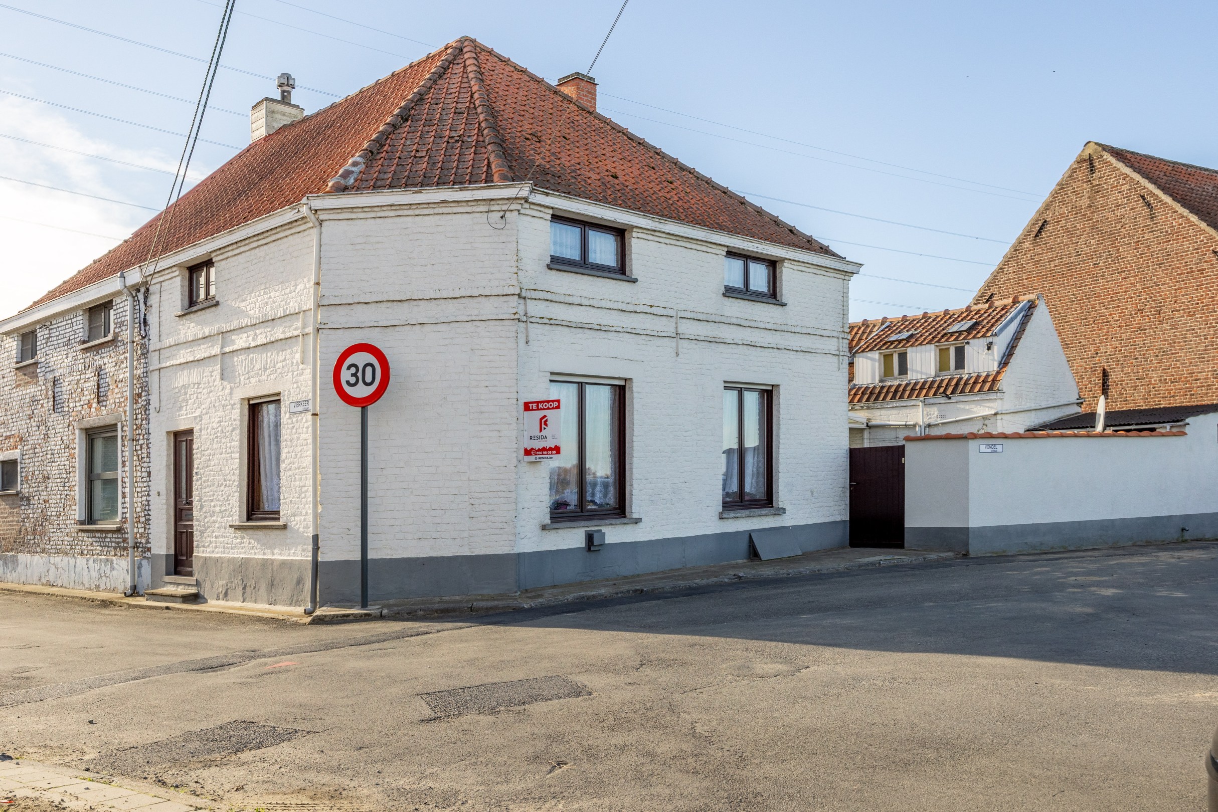Maison à vendre à Bavikhove avec 3 chambres - photo 1