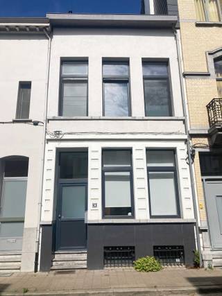 Bezoekdag: zaterdag 19 juli.Je kan een afspraak maken via zegepraalstraat34@gmail.com.Ben je op zoek naar een gezellige, instapklare stadswoning in...
