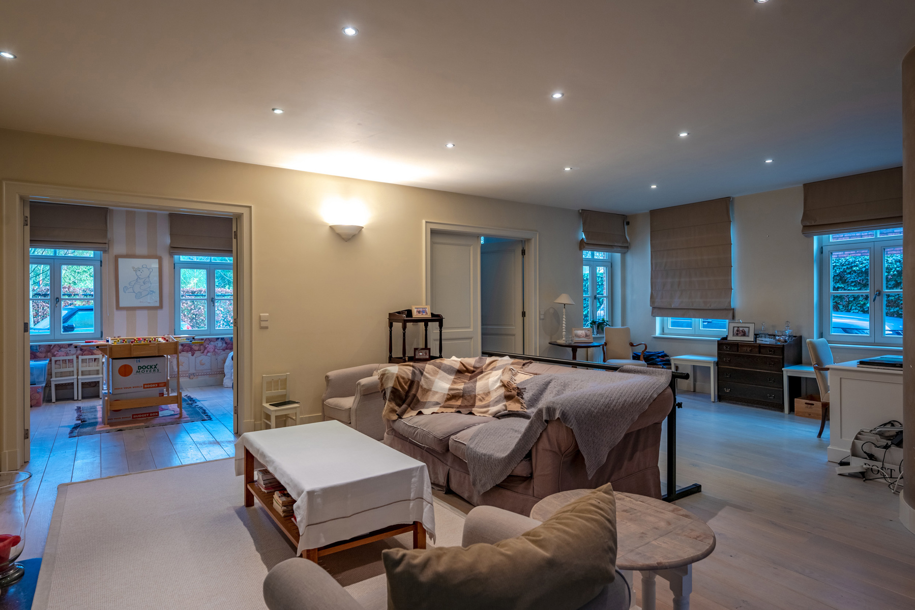 Statige woning met 5 slaapkamers op de grens van Brasschaat. - foto 4