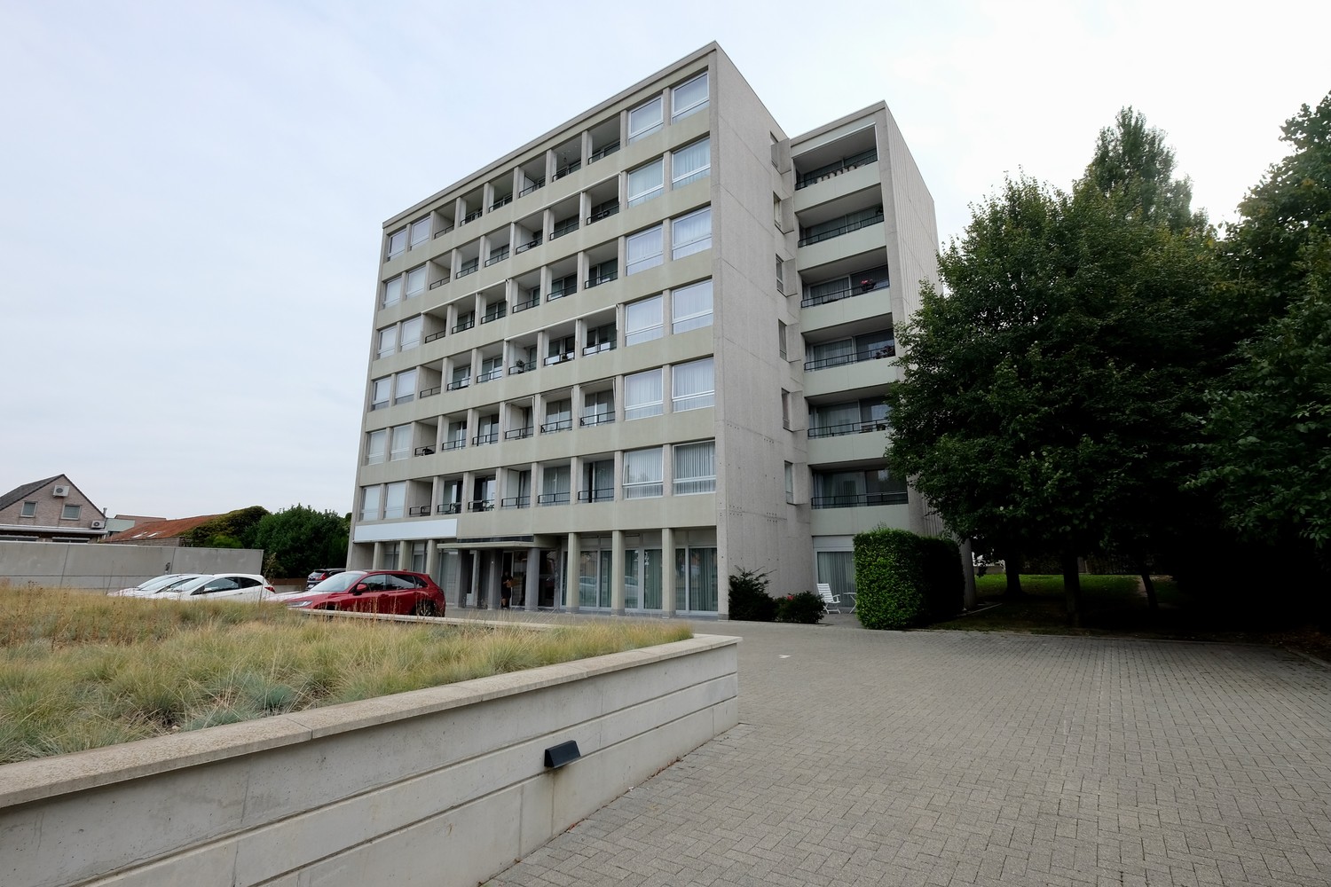 Ruim drie slaapkamer appartement TE HUUR - foto 1