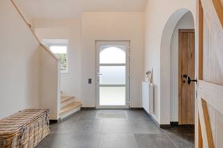 Detached renovated house with no less than 250 m² of living area located on a 555m² plot of land in the F. Feverystraat in Blankenberge...