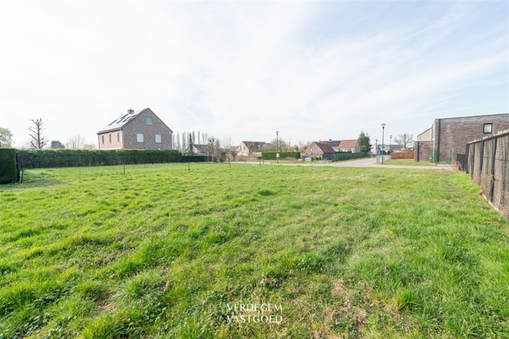 Mooi perceel bouwgrond van 466m² in residentiële woonwijk - foto 5