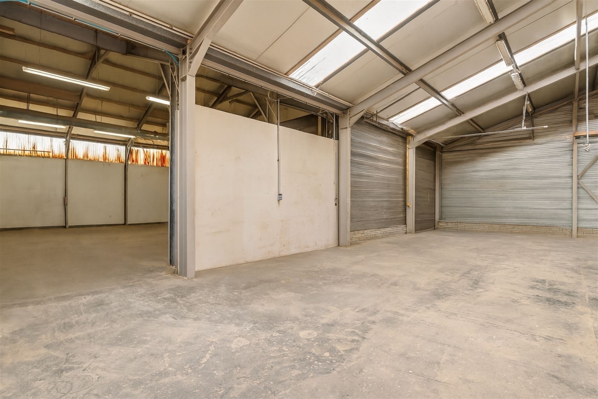 Woonst met magazijn/loods - photo 3