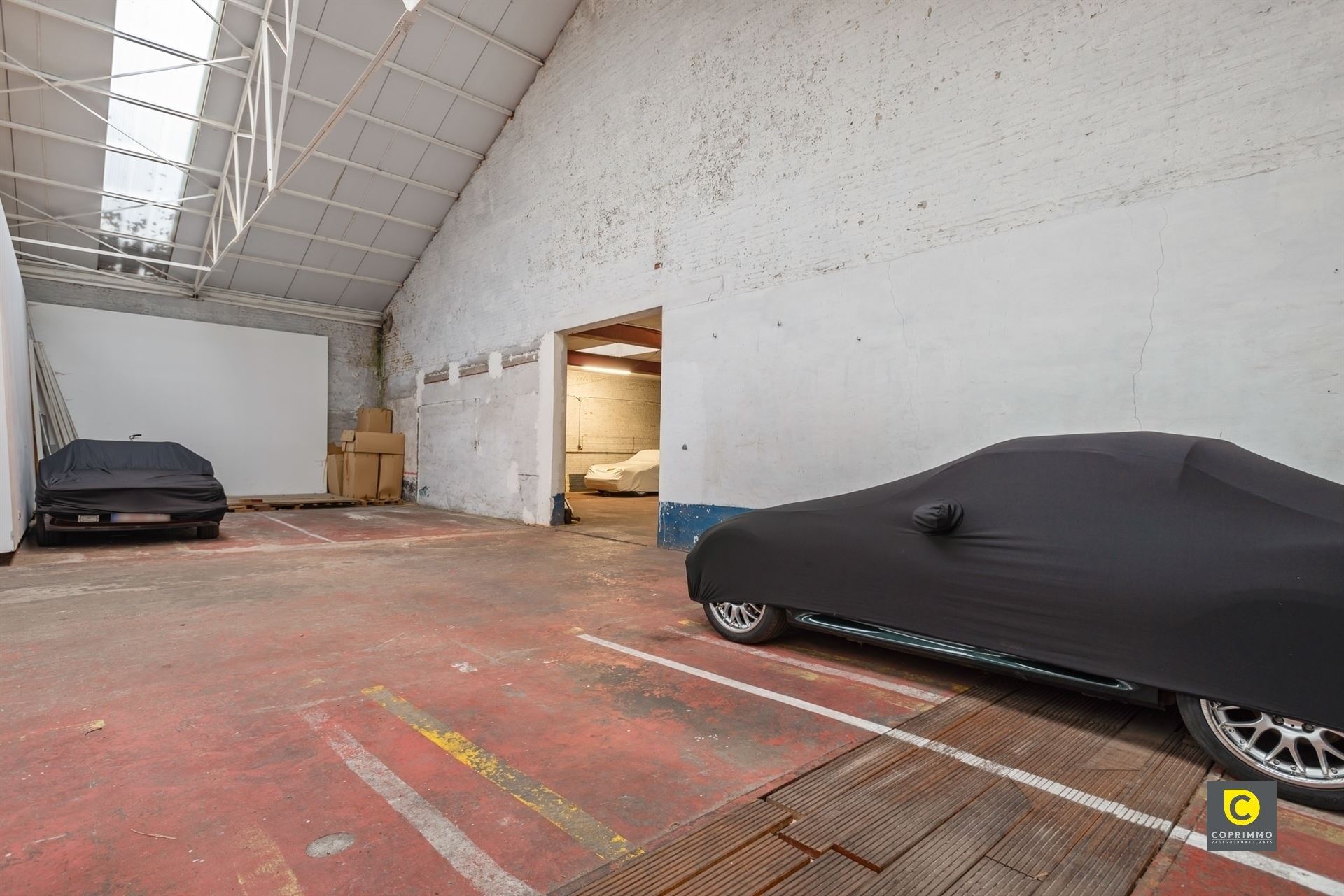 Unieke woning met 450 m² magazijn &amp; showroom - foto 4