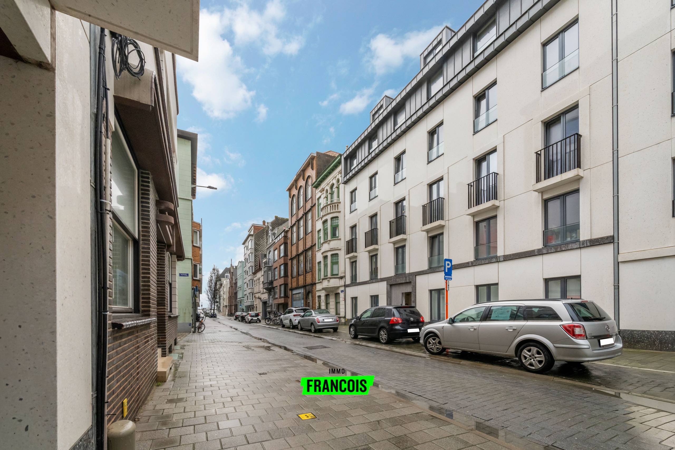 Modern tweeslaapkamer appartement in hartje Oostende - foto 3