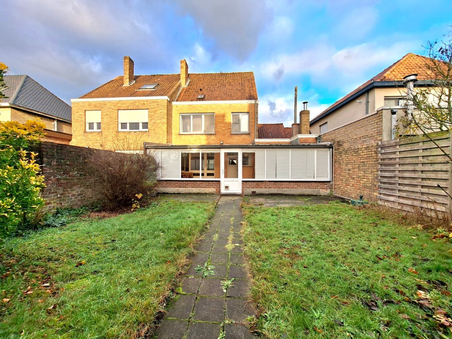 Maison à vendre à Sint-Andries avec 3 chambres - photo 2