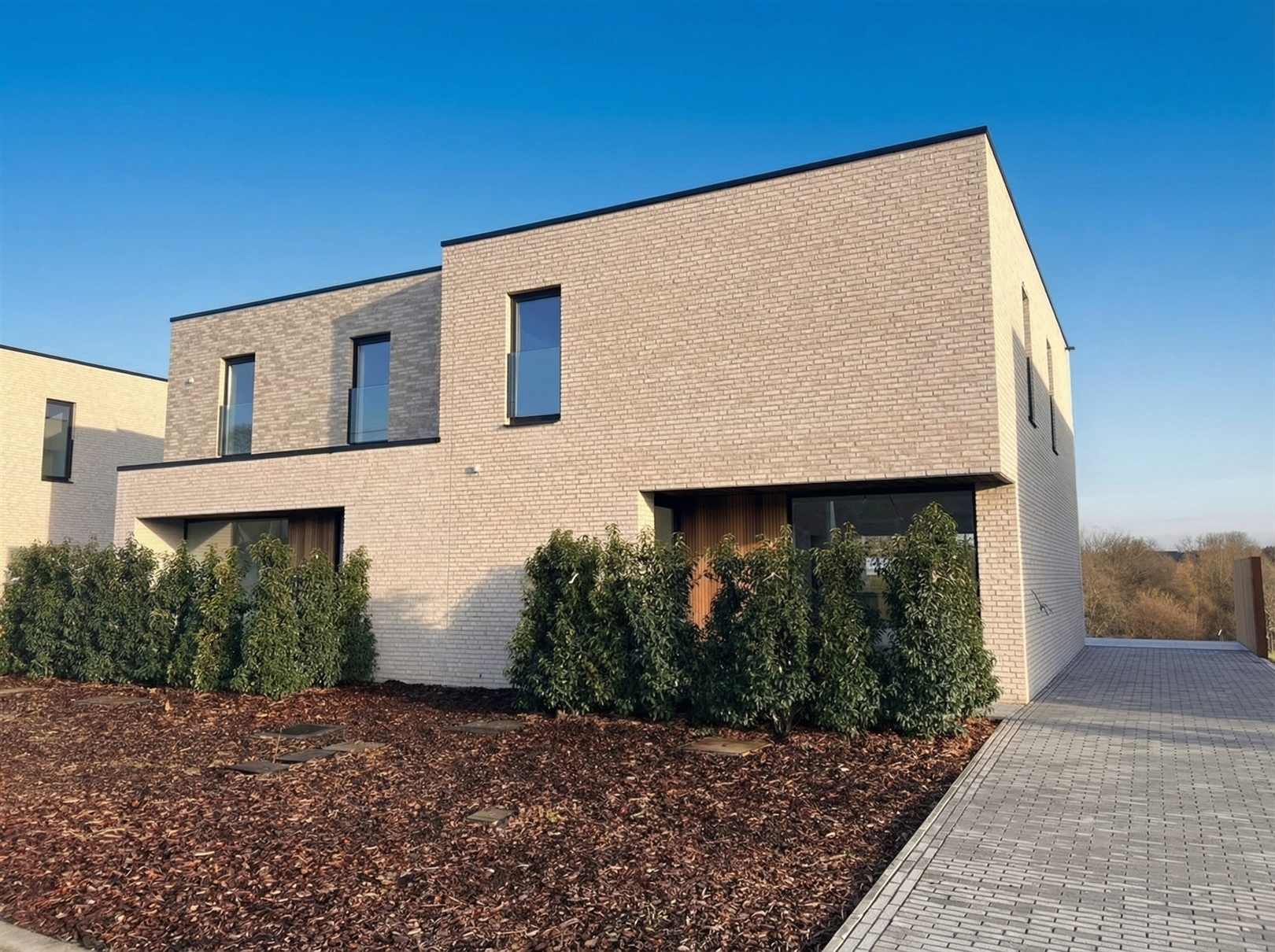 Energiezuinige nieuwbouwwoning in moderne bouwstijl - foto 4