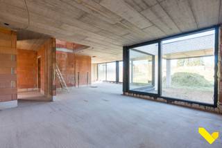 Energiezuinige nieuwbouwwoning, naar eigen smaak af te werken!Deze ruime nieuwbouw villa biedt u de unieke kans om de afwerking volledig naar uw...