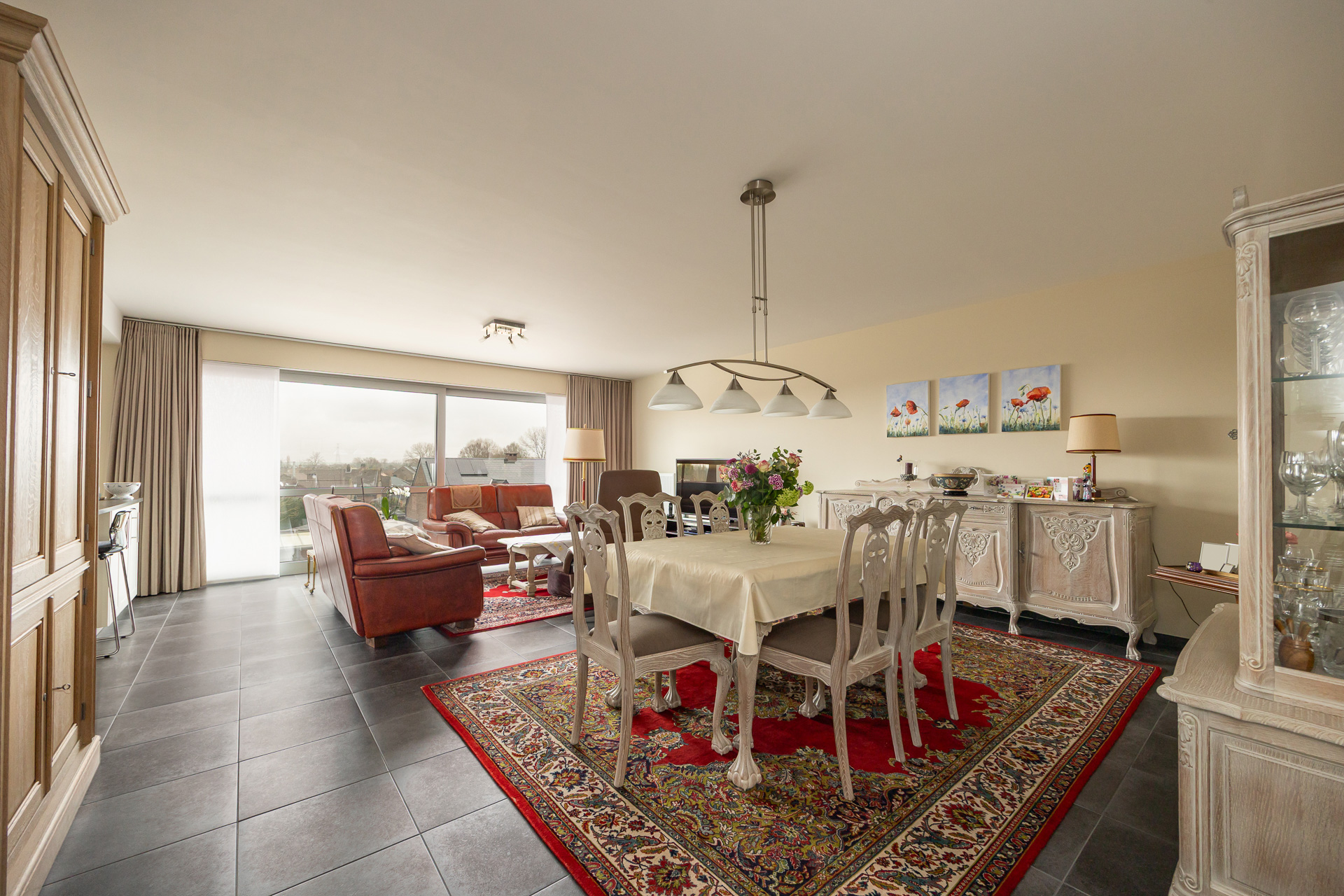 Ruim recent app. (2013 ) met 2 slpk's en garagebox - foto 4