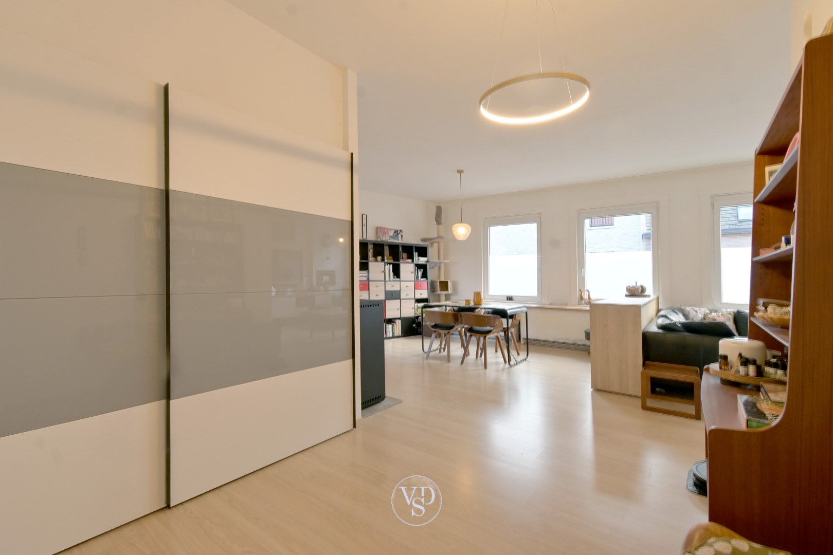 Ruime stapelwoning nabij de Gaverse markt.. - foto 4