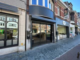 Commercial à louer à Brasschaat