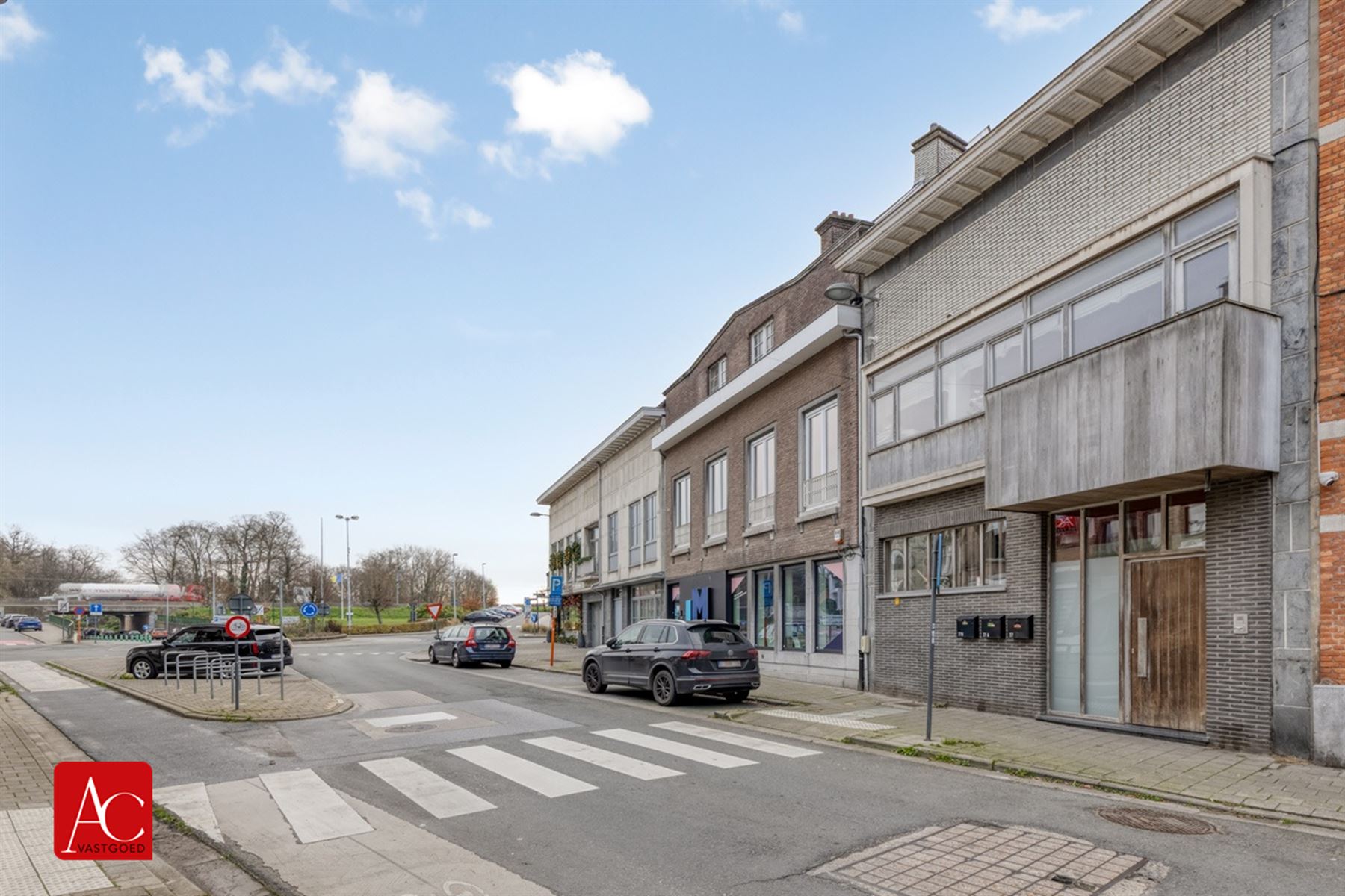 Appartementsgebouw bestaande uit 3 eenheden - foto 3