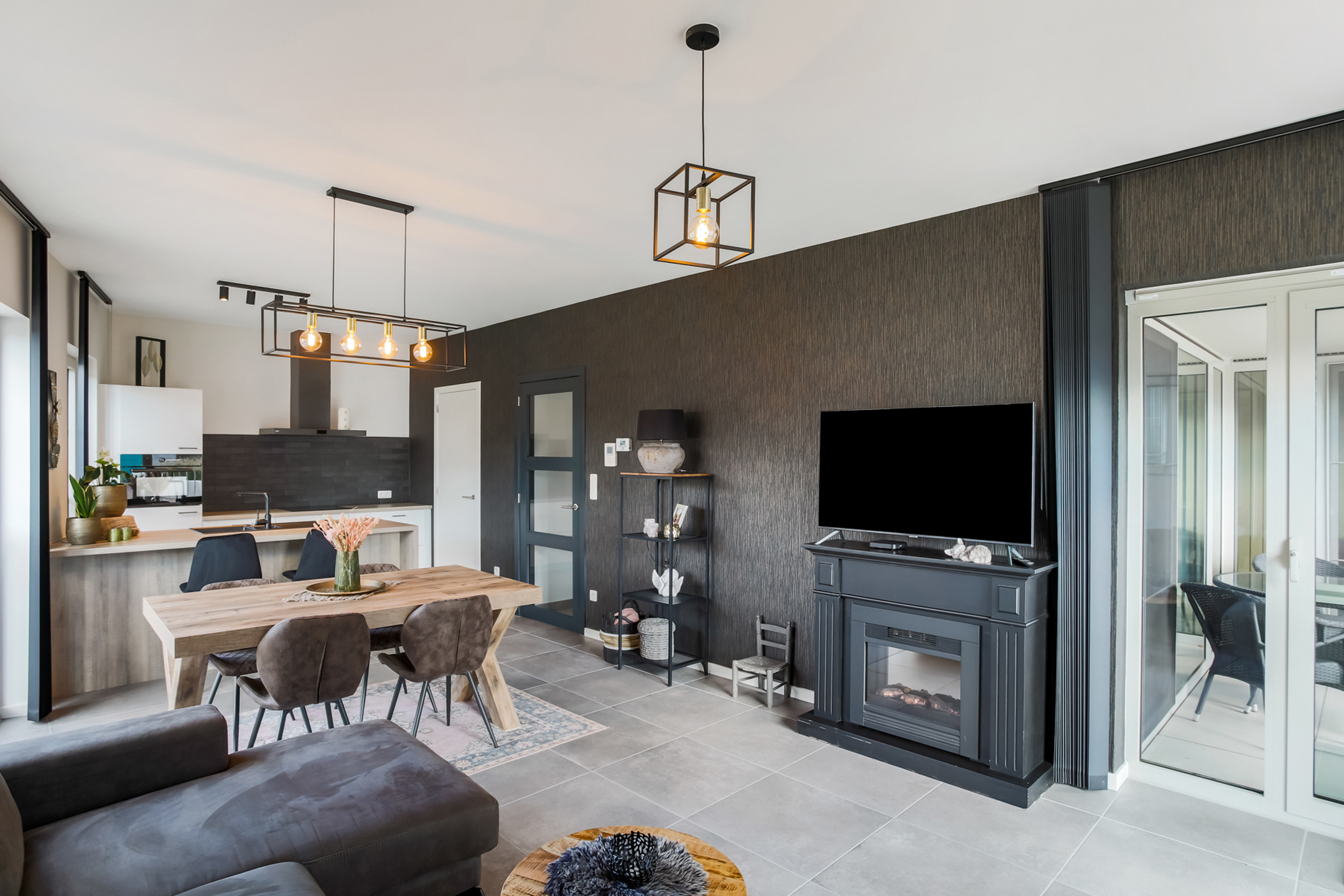 BEN Gelijkvloers appartement met 2 slaapkamers en garage - foto 4