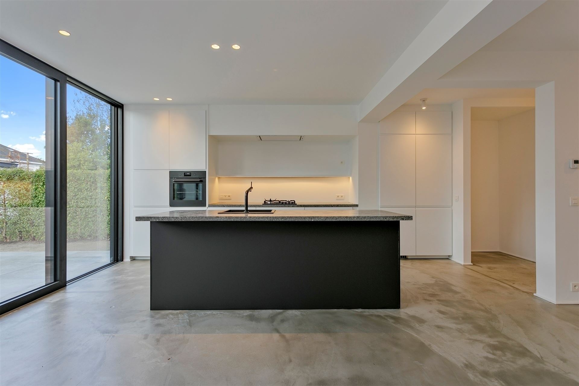 Zeer mooie halfopen bebouwing met garage - foto 4