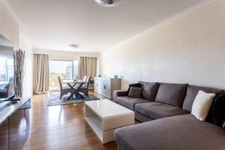 Bent u op zoek naar een leuk appartement gelegen op een uitstekende locatie? Dan stellen wij u graag dit appartement voor gelegen op de 6de...