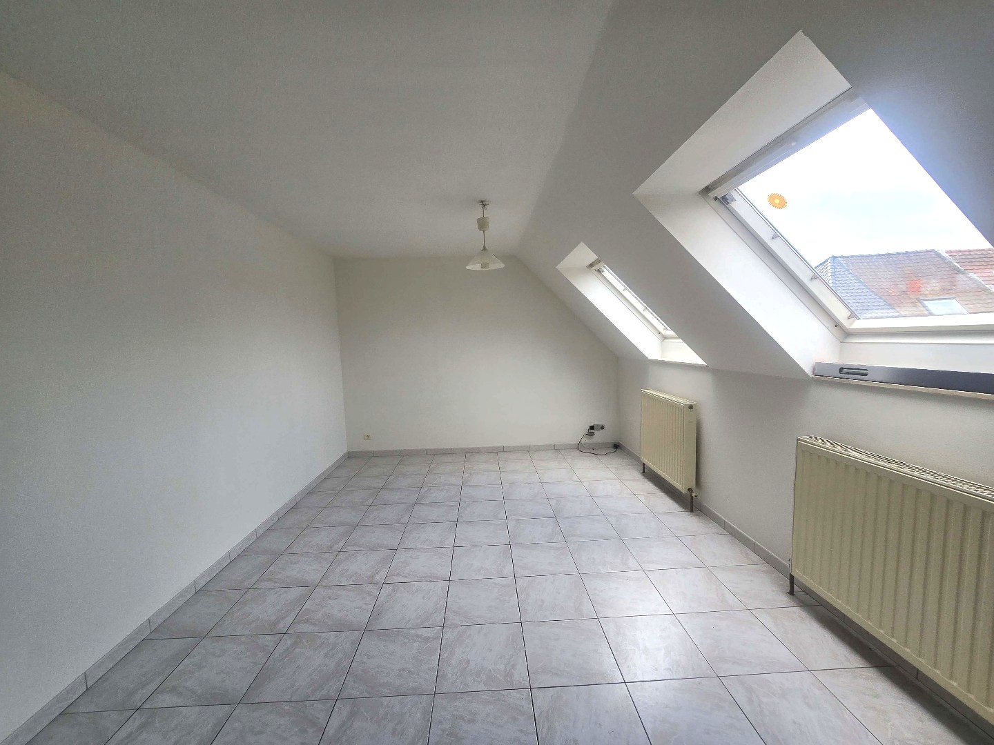 Apartment for rent in Sint-Niklaas with 1 bedroom - photo 5