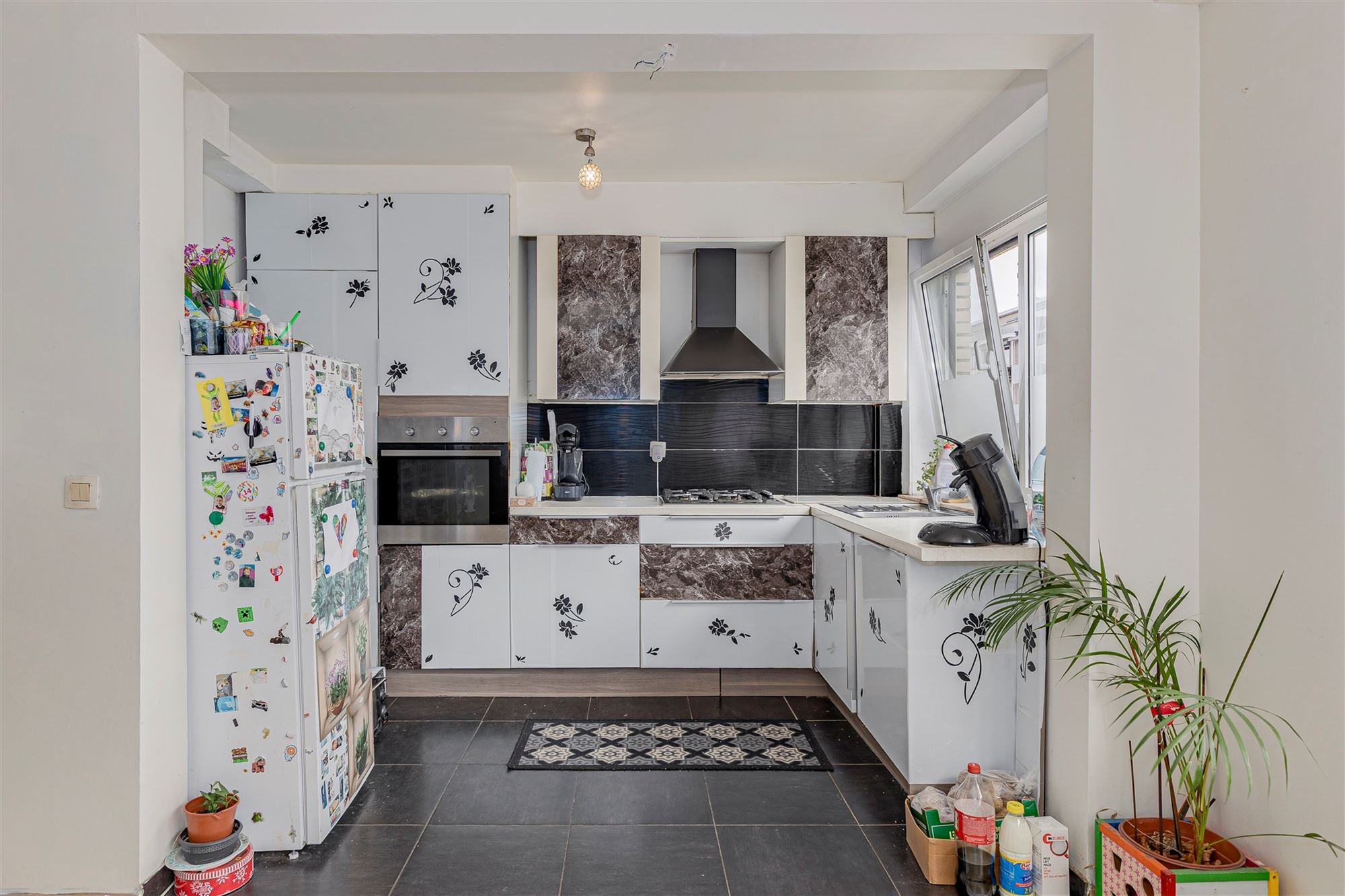 Instapklaar appartement met 2 slaapkamers. - foto 4