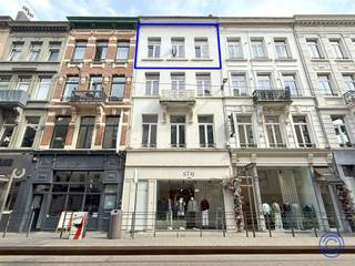 Informatie appartementLichtrijk appartement ca. 95m² in de hippe Sint-Andrieswijk te Antwerpen! Dit appartement ligt op de 3e verdieping van een...