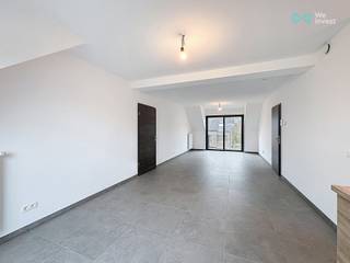 We Invest Haute Senne a le plaisir de vous proposer ce superbe appartement 2 chambres situé à Naast, Rue de la Scierie 5, dans un...